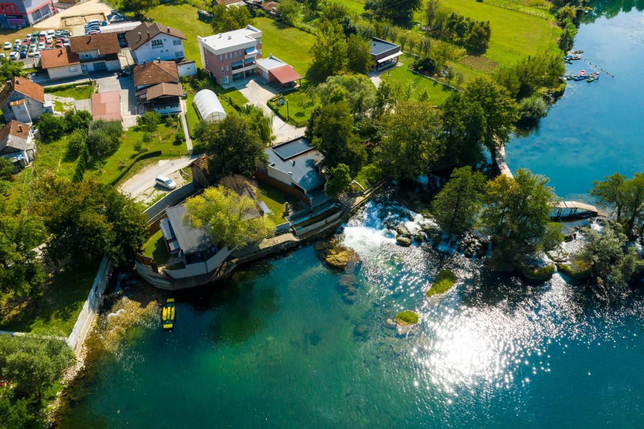 Holiday Homes Pozitiva Bihać Екстериор снимка