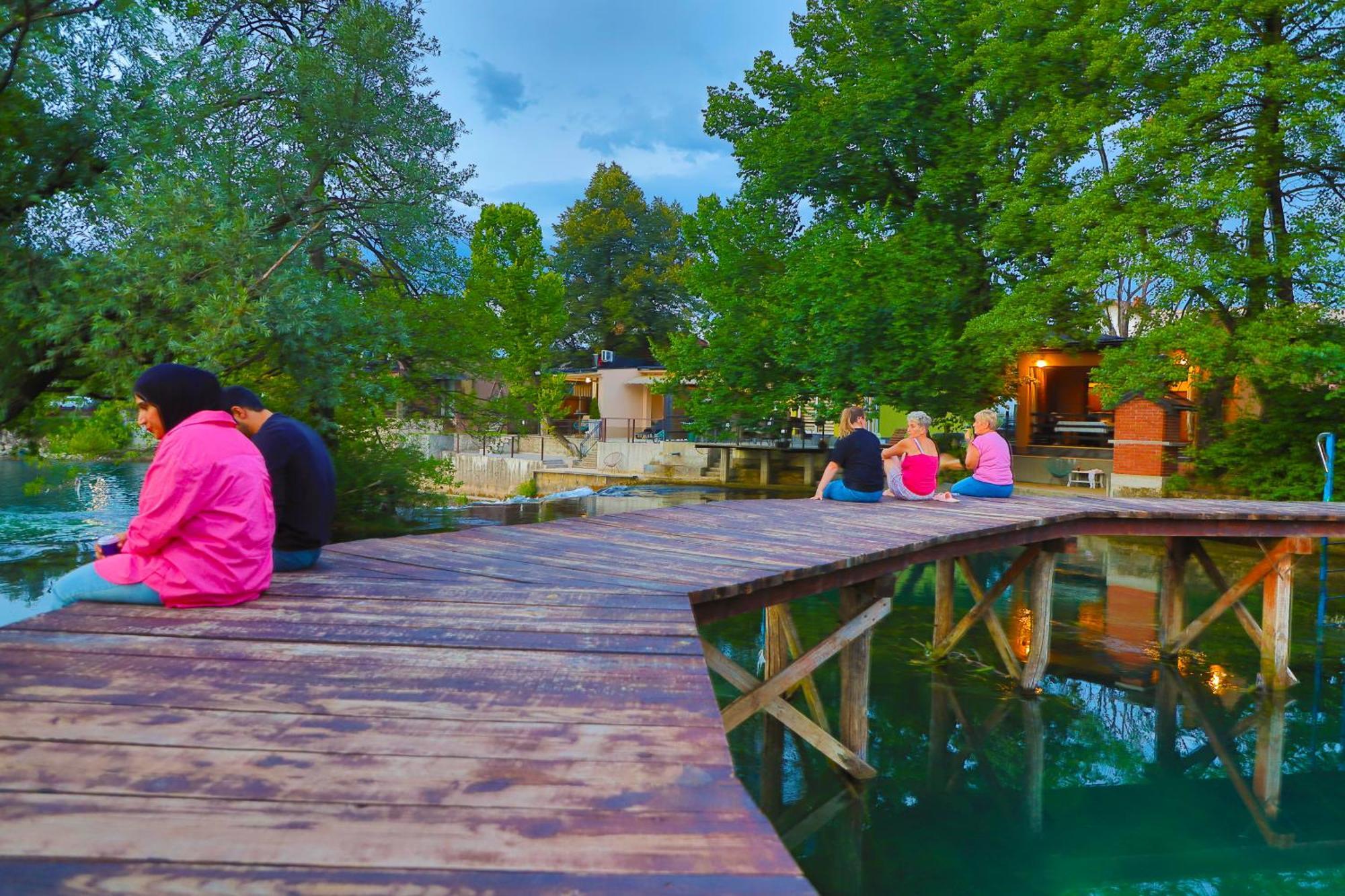 Holiday Homes Pozitiva Bihać Екстериор снимка
