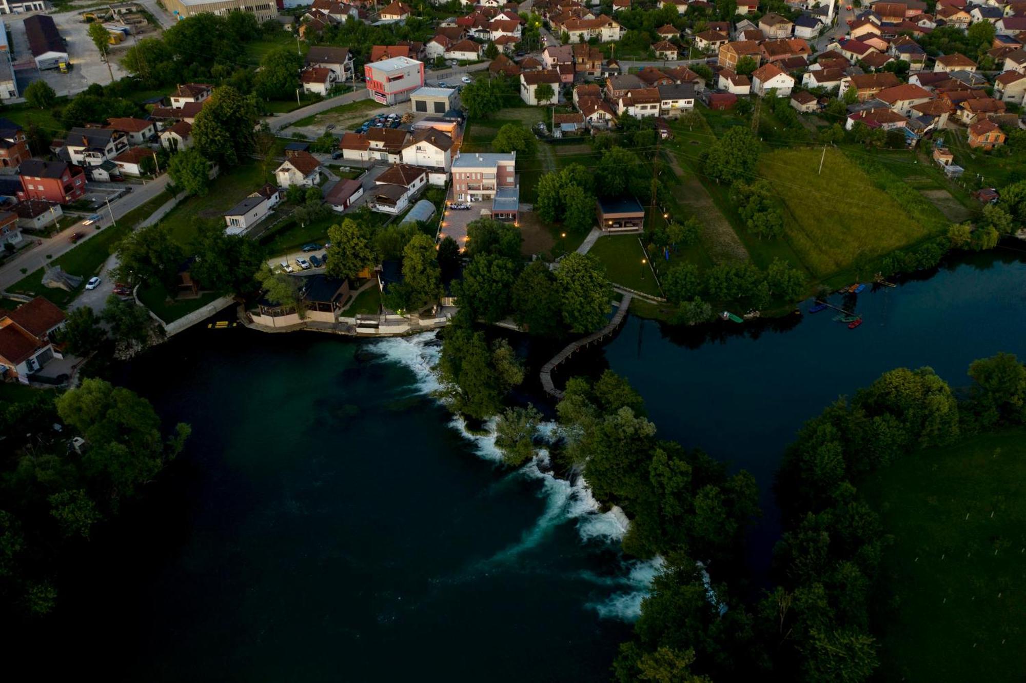 Holiday Homes Pozitiva Bihać Стая снимка
